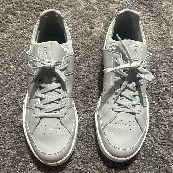 ON Men's Light Gray Sneakers - Picture 1 of 3